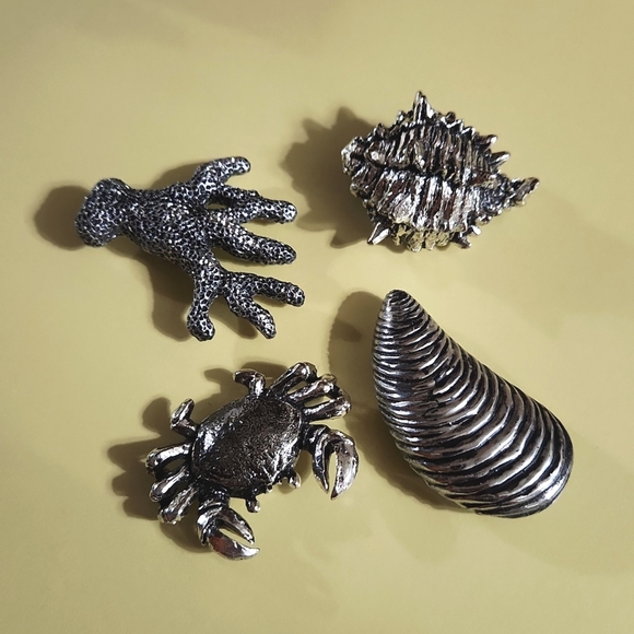 Restoration Hardware Other - Restoration Hardware Set Of 4 Silvertone Nautical Magnets